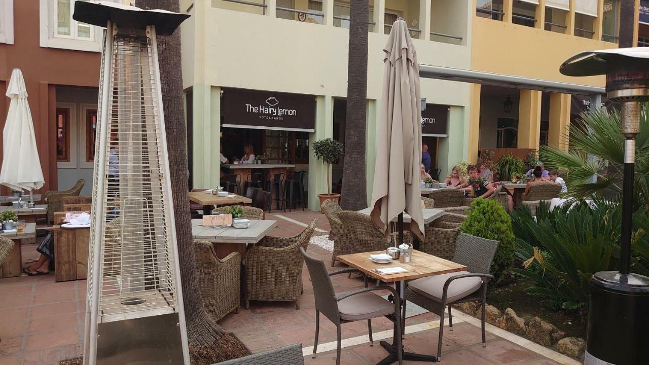 Casares Del Sol Penthouse Apartment Екстериор снимка
