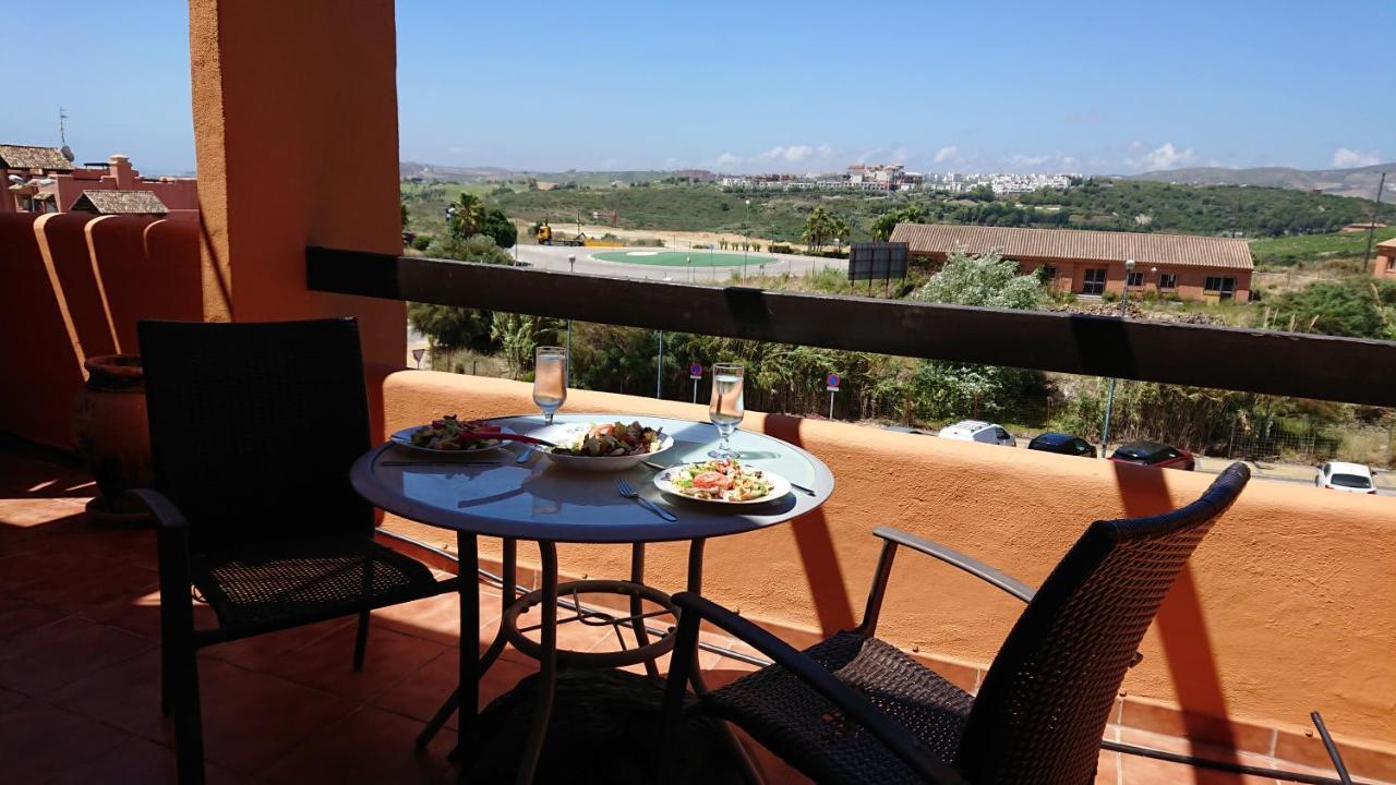 Casares Del Sol Penthouse Apartment Екстериор снимка